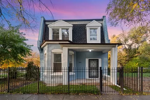 3656 W Ohio St, Chicago, IL 60624