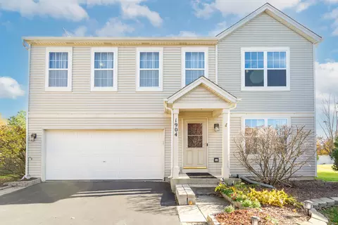 1904 Arbor Gate Ct, Plainfield, IL 60586