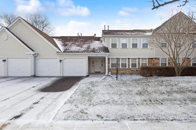 71 Larch Ct #B, Schaumburg, IL 60193