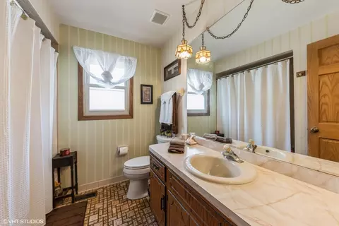 15523 Brianne Ln, Oak Forest, IL 60452 photo 12