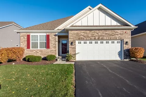 6279 Doral Dr, Gurnee, IL 60031