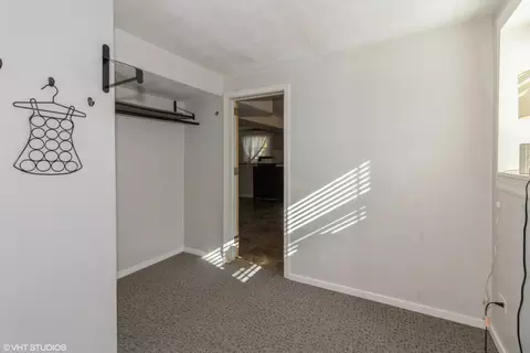 5755 Dover Rd, Oak Forest, IL 60452 photo 5