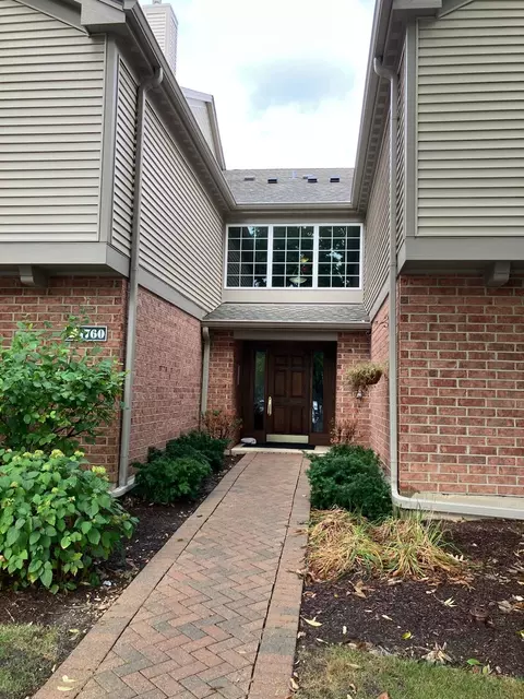 1760 Eastwood Ct #1, Schaumburg, IL 60195
