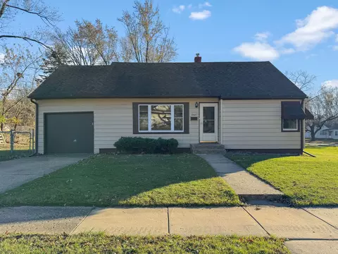 2405 19th Ave, Rockford, IL 61108