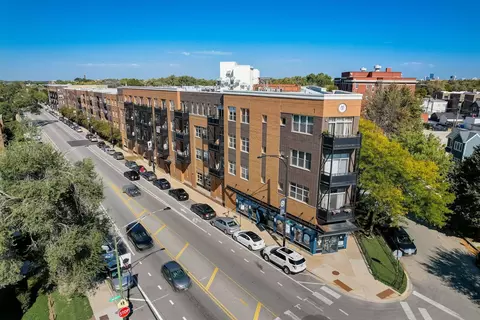 2915 N Clybourn Ave #313, Chicago, IL 60618