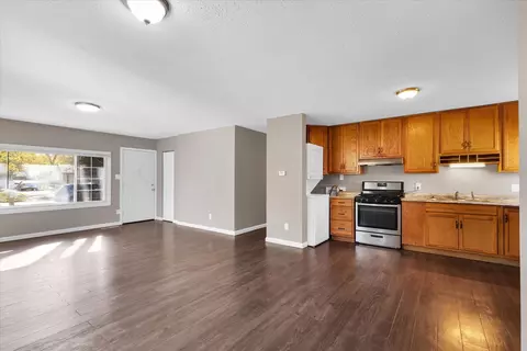 2002 Ola Dr, Champaign, IL 61821 photo 8