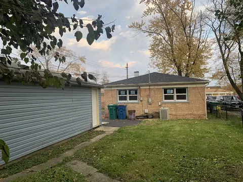 Undisclosed, Phoenix, IL 60426 photo 19