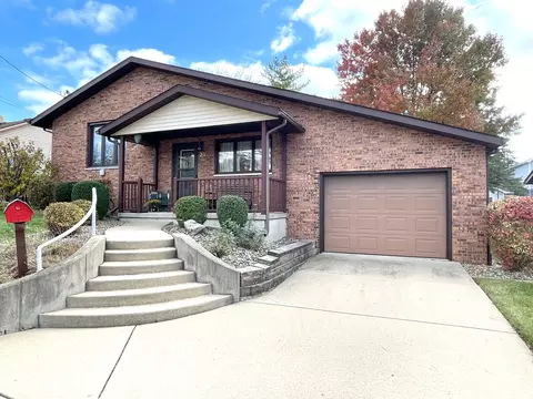 211 E Florence St, Oglesby, IL 61348