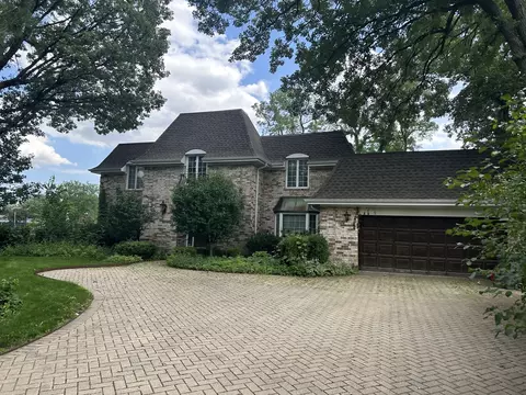 436 Knollwood Dr, Wood Dale, IL 60191