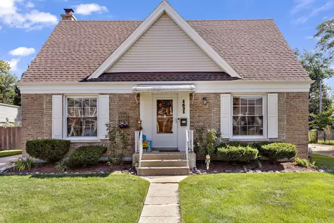 1631 Manchester Ave, Westchester, IL 60154