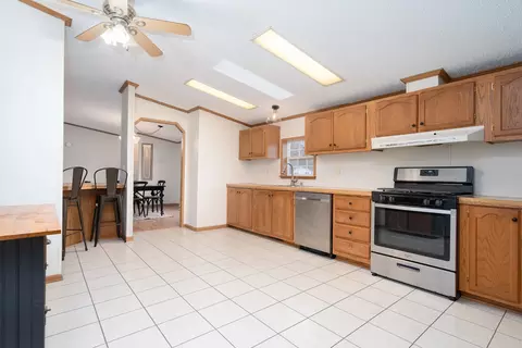 500 E Sandy Ct, Godley, IL 60407 photo 7