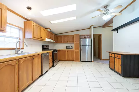 500 E Sandy Ct, Godley, IL 60407 photo 8