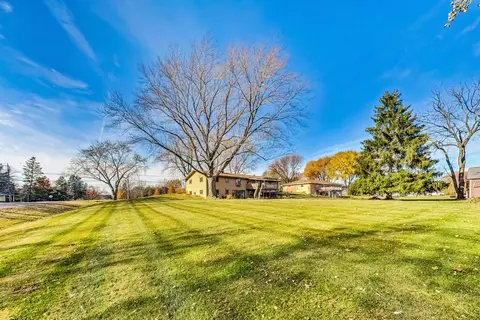 8 N581 Stevens Rd, Elgin, IL 60124 photo 41