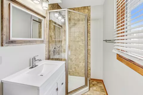 8 N581 Stevens Rd, Elgin, IL 60124 photo 14