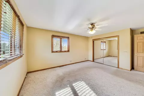 8 N581 Stevens Rd, Elgin, IL 60124 photo 13