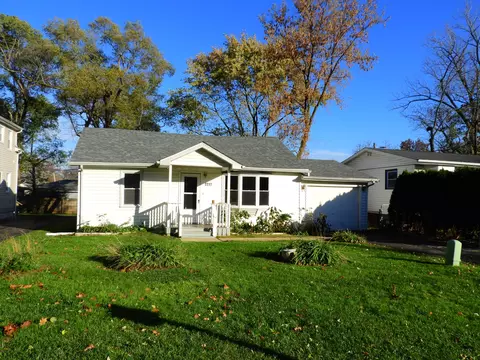 2317 Wright Ave, North Chicago, IL 60064