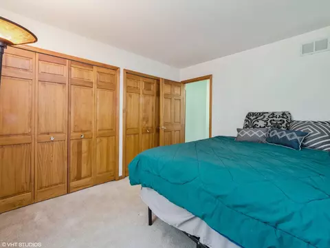 802 Pleasant St, Fox River Grove, IL 60021 photo 10