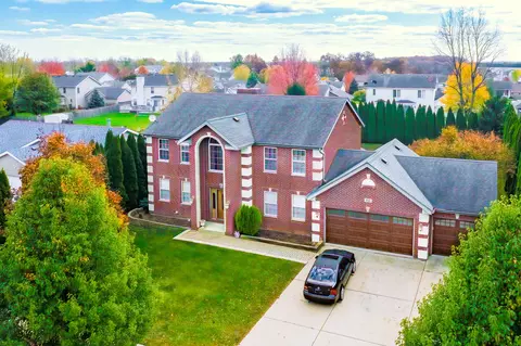 311 Sherman Ln, Poplar Grove, IL 61065