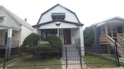 2111 W 54th Pl, Chicago, IL 60609