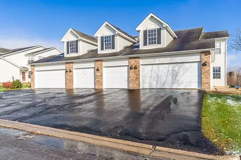 6000 Primrose Pl #C, Poplar Grove, IL 61065
