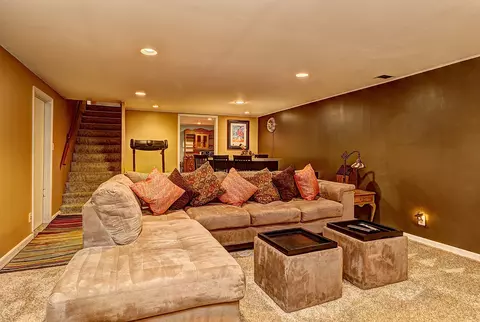 1024 E 8th St, Lockport, IL 60441 photo 11