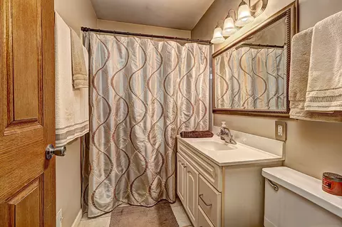 1024 E 8th St, Lockport, IL 60441 photo 10