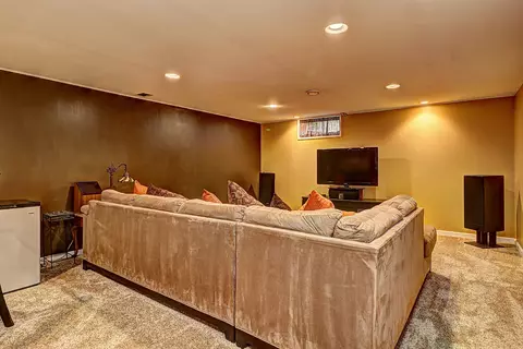 1024 E 8th St, Lockport, IL 60441 photo 13