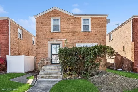 3747 W 83rd Pl, Chicago, IL 60652