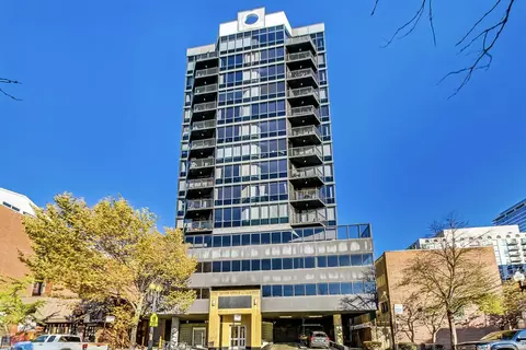 1309 N Wells St #1407, Chicago, IL 60610