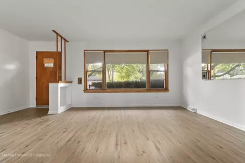 2450 E 91st St, Chicago, IL 60617 photo 5