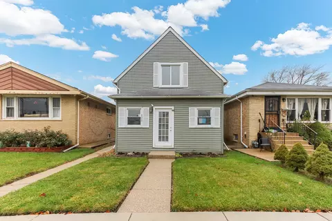 134 Englewood Ave, Bellwood, IL 60104