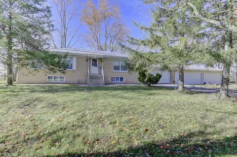28016 S Yates Ave, Beecher, IL 60401