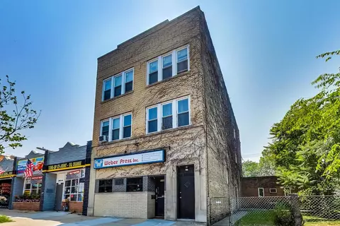 5746 N Western Ave, Chicago, IL 60659