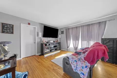 7900 S Normandy Ave, Burbank, IL 60459 photo 6