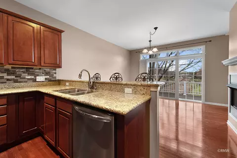 151 Orchards Pass, Bartlett, IL 60103 photo 15