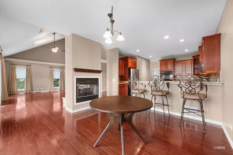 151 Orchards Pass, Bartlett, IL 60103 photo 12
