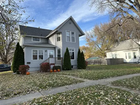 509 S Clinton St, Morrison, IL 61270