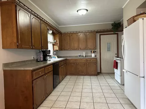 509 S Clinton St, Morrison, IL 61270 photo 4