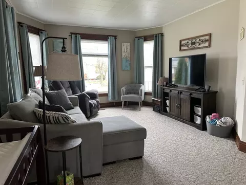 509 S Clinton St, Morrison, IL 61270 photo 8