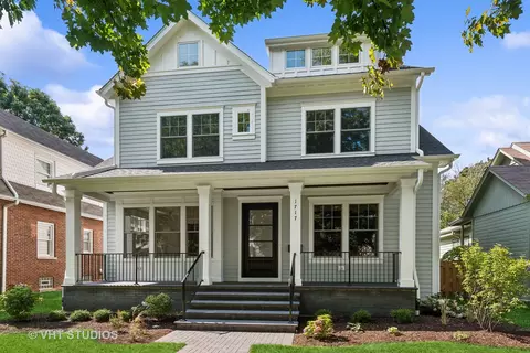 1717 Washington Ave, Wilmette, IL 60091