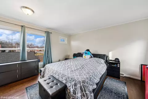352 Harvey Ave, Des Plaines, IL 60016 photo 10