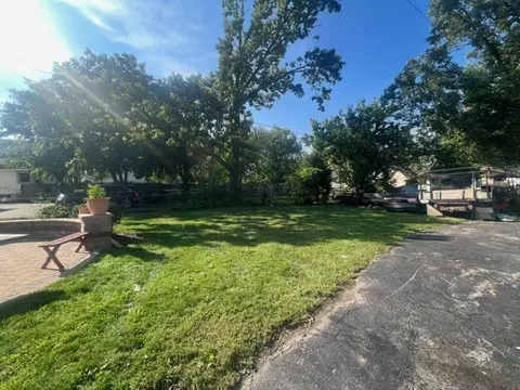 1032 Grove St, Aurora, IL 60505 photo 23