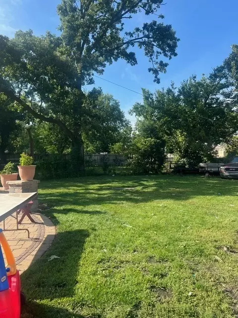 1032 Grove St, Aurora, IL 60505 photo 22