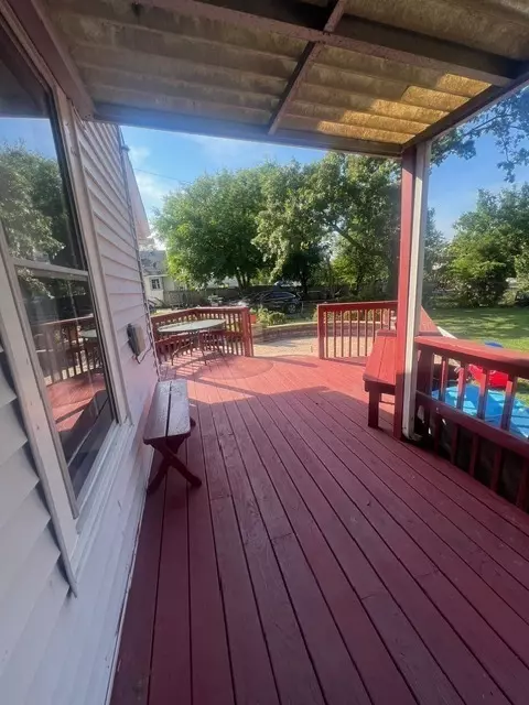 1032 Grove St, Aurora, IL 60505 photo 18