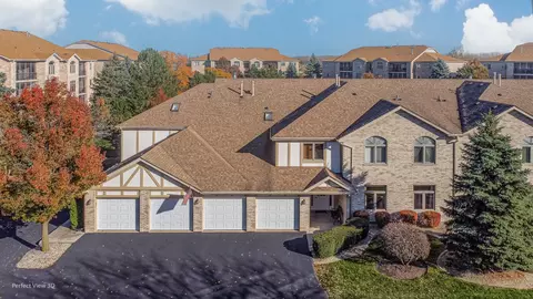 18411 Pine Cone Dr #2, Tinley Park, IL 60477