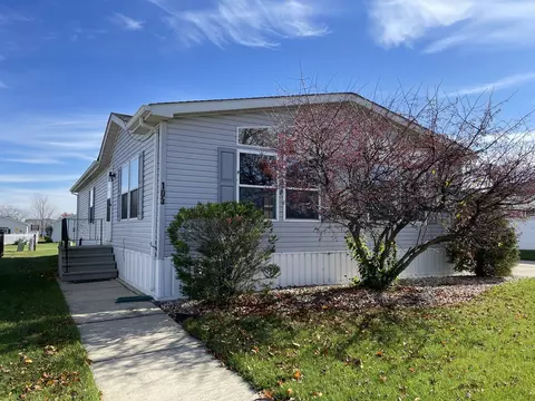 103 Petunia Cir, Matteson, IL 60443