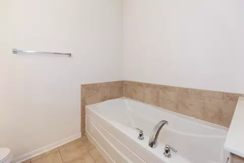 1501 Millbrook Dr #1501, Algonquin, IL 60102 photo 18