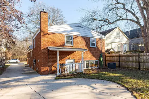 2924 Forest Ave, Brookfield, IL 60513 photo 20
