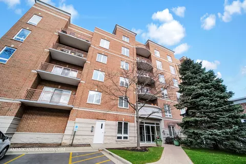 787 Graceland Ave #601, Des Plaines, IL 60016