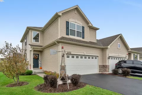 2172 Bluebird Ln, Yorkville, IL 60560